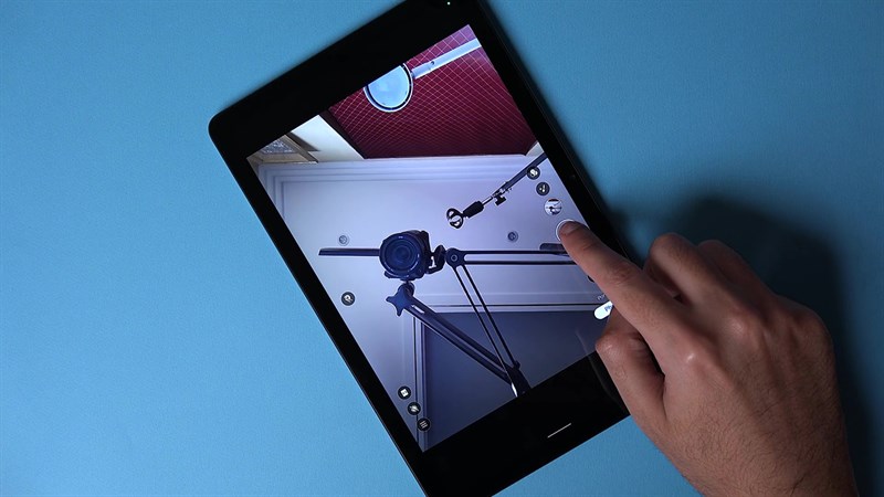 Nokia T21 trang bị hai camera độ phân giải 8 MP, một ở mặt trước và một ở mặt sau. Nokia T21 trang bị hai camera độ phân giải 8 MP, một ở mặt trước và một ở mặt sau.