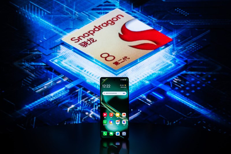 Cấu hình OPPO Find X6 Pro còn nổi bật với Snapdragon 8 Gen 2 mạnh mẽ