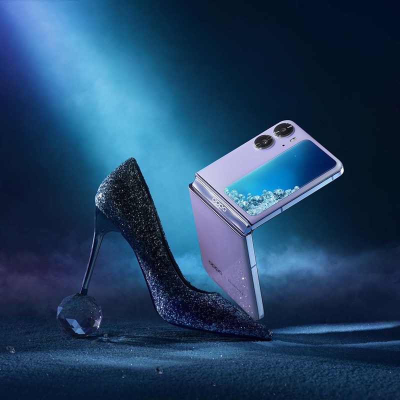 OPPO Find N2 Flip OPPO Find N2 Flip