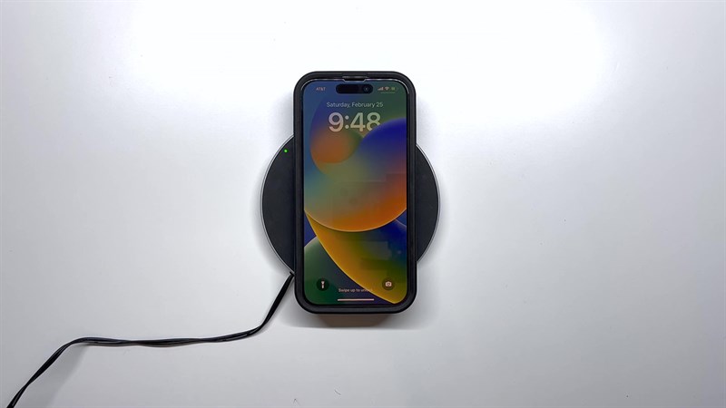 OtterGrip Symmetry là một sản phẩm bảo vệ iPhone rất tốt.