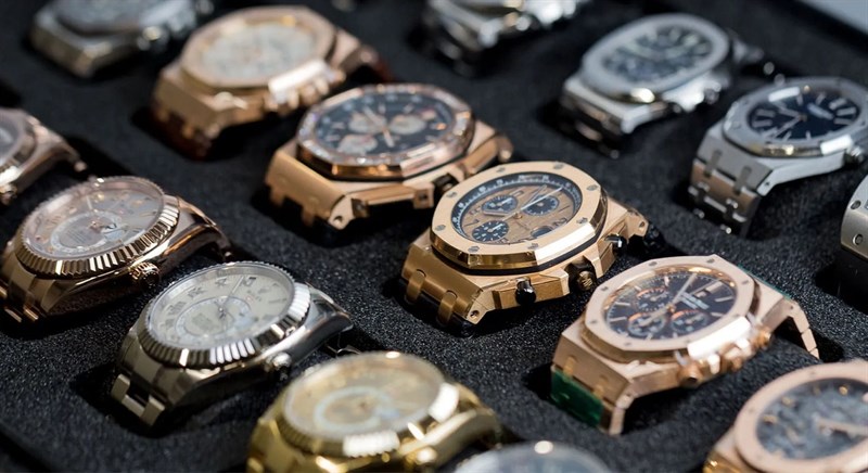 Mua đồng hồ thời trang hay smartwatch đã qua sử dụng tại Thế Giới Di Động