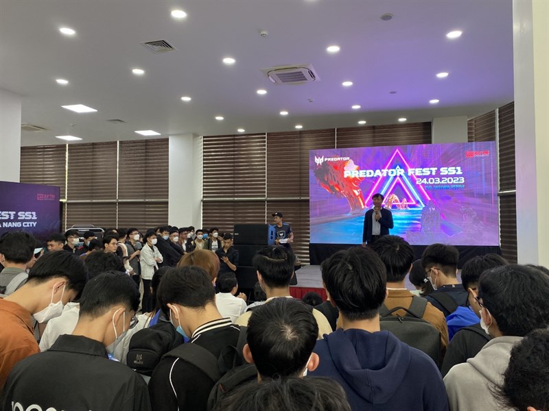 Sự kiện rất đông vui