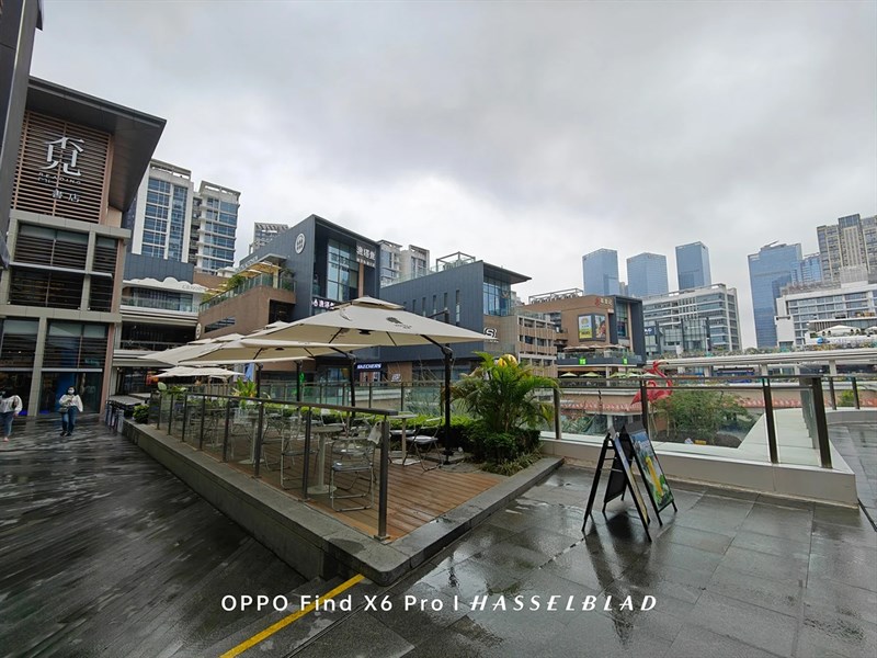 Ảnh chụp từ camera siêu rộng của OPPO Find X6 Pro trong điều kiện ngoài trời Ảnh chụp từ camera siêu rộng của OPPO Find X6 Pro trong điều kiện ngoài trời