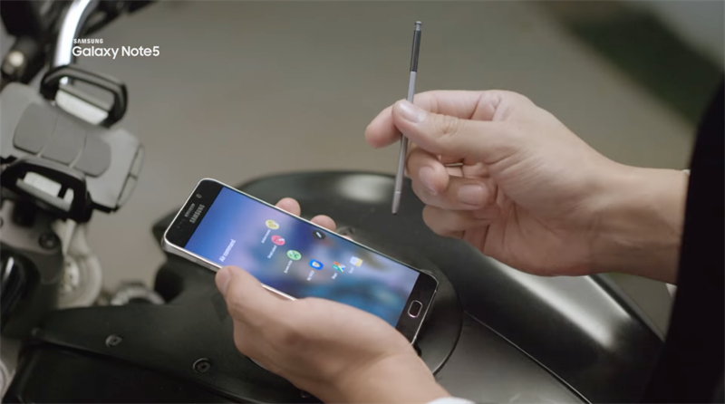 Galaxy Note 5 chính là mẫu Note đầu tiên mà mình có cơ hội được sở hữu. Nguồn: Samsung.