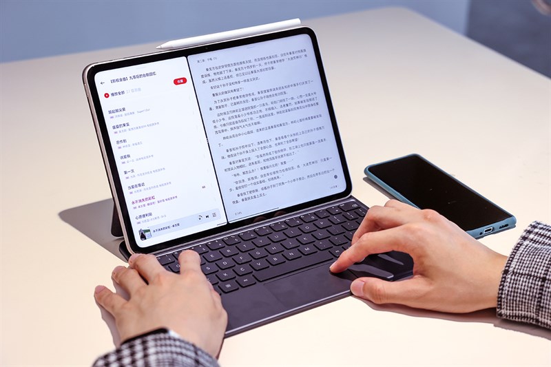 OPPO Pad 2 có dung lượng pin lên đến 9.230 mAh.