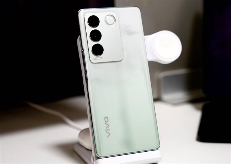 Vivo S16