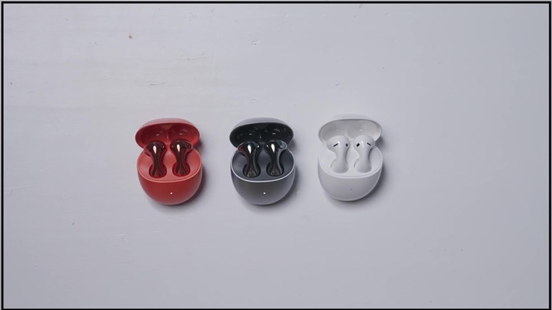 Huawei FreeBuds 5 còn có thuật toán tối ưu hóa thính giác theo thời gian thực cùng băng thông siêu rộng.