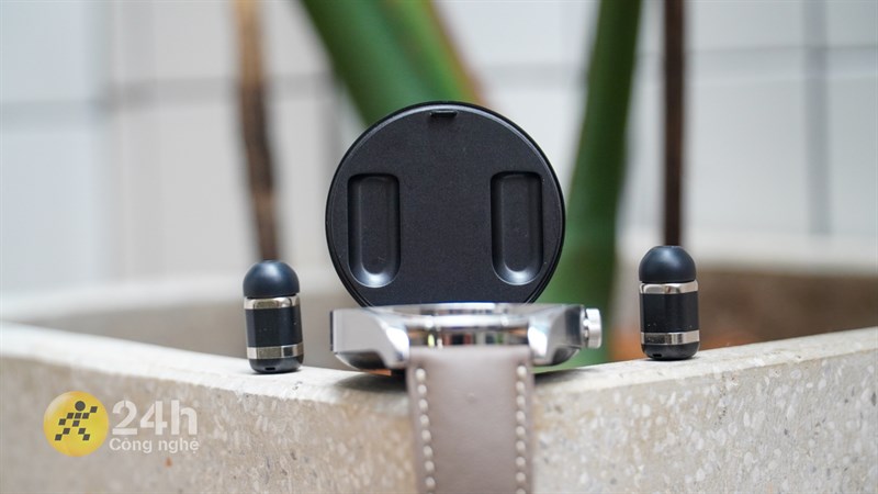 Chất lượng âm thanh mà tai nghe của Huawei Watch Buds mang lại cũng được đánh giá tốt so với kích thước nhỏ gọn.