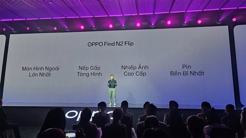 OPPO Find N2 Flip OPPO Find N2 Flip