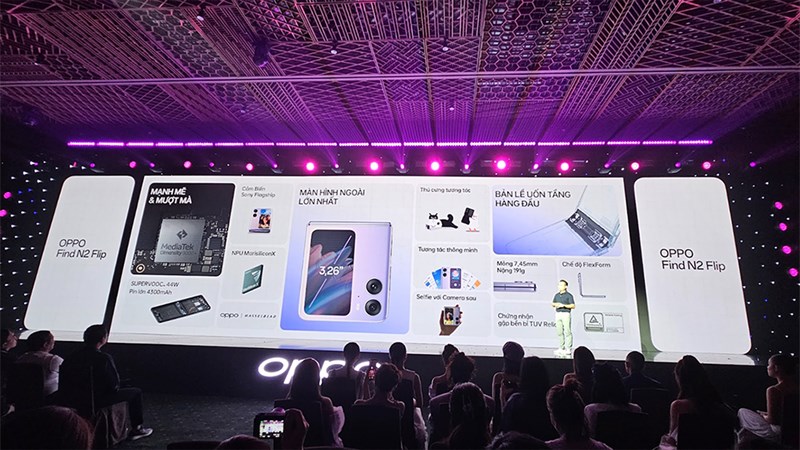 OPPO Find N2 Flip OPPO Find N2 Flip