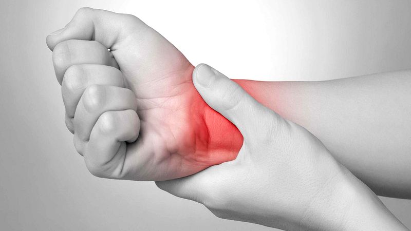 Bài tập giúp giảm đau cổ tay