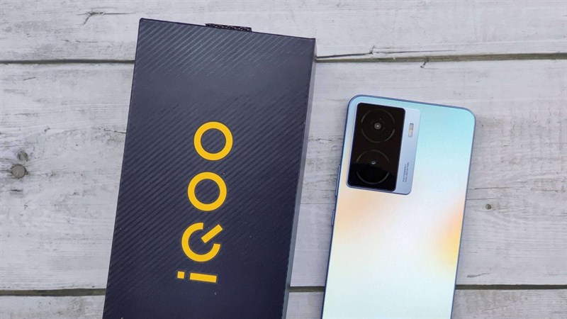 iQOO chuẩn bị sáp nhập vào Vivo iQOO chuẩn bị sáp nhập vào Vivo