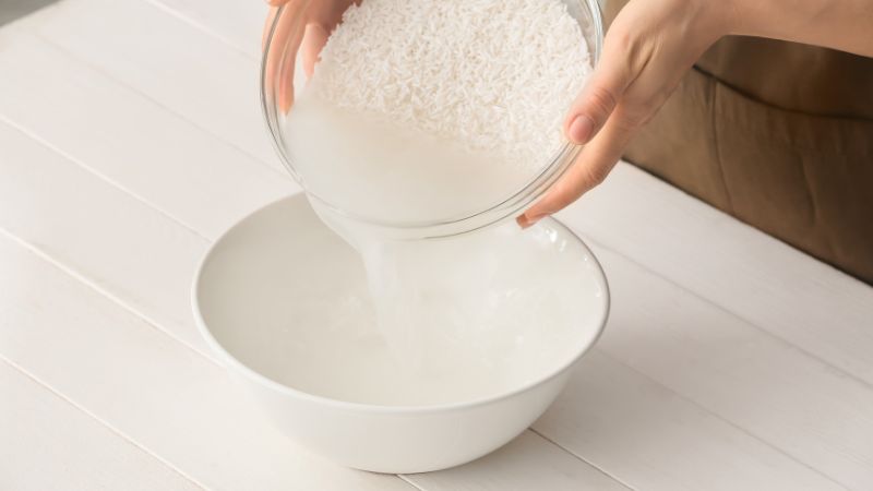 Mẹo hay trị nám bằng việc sử dụng nước vo gạo rửa mặt