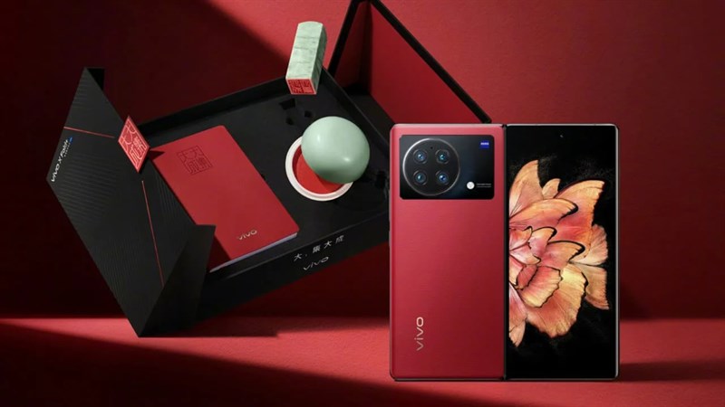 Vivo X Fold 2 thay đổi thiết kế không còn cụm camera hình chữ nhật như Vivo X Fold+ Vivo X Fold 2 thay đổi thiết kế không còn cụm camera hình chữ nhật như Vivo X Fold+
