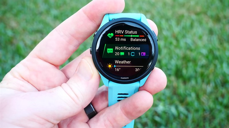 Garmin Forerunner 265 kế thừa tất cả các tính năng luyện tập của người tiền nhiệm. Garmin Forerunner 265 kế thừa tất cả các tính năng luyện tập của người tiền nhiệm.