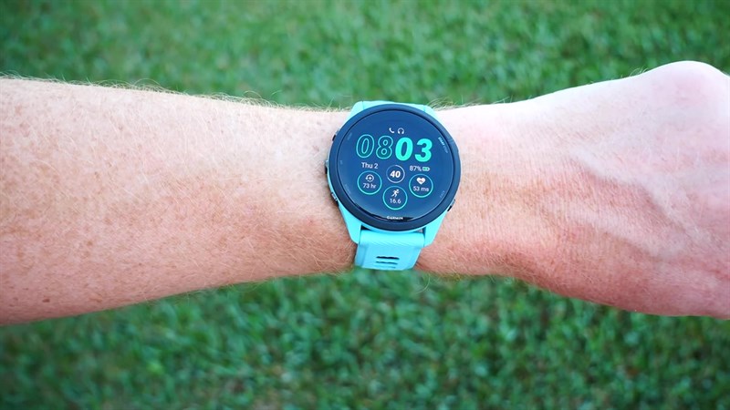 Garmin Forerunner 265 là một sản phẩm đồng hồ thông minh thể thao đáng chú ý của Garmin. Garmin Forerunner 265 là một sản phẩm đồng hồ thông minh thể thao đáng chú ý của Garmin.