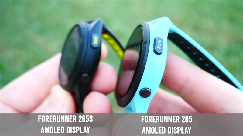 Cạnh phải của Garmin Forerunner 265. Cạnh phải của Garmin Forerunner 265.