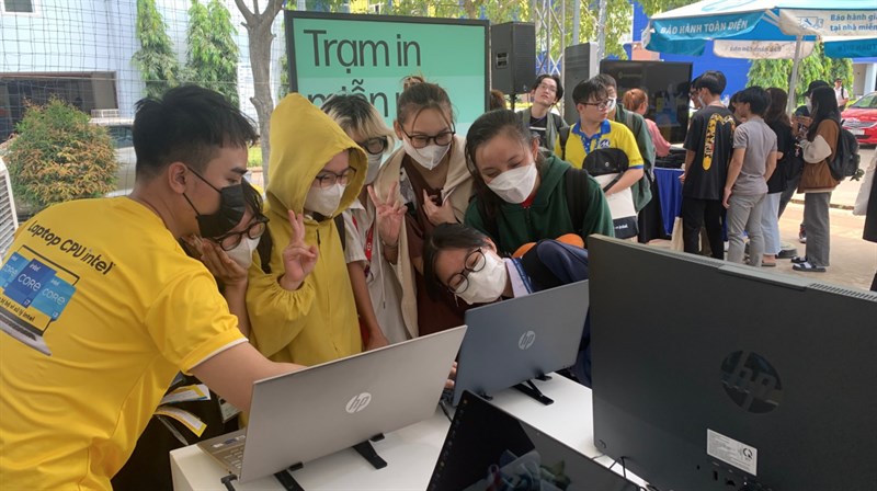 HP Road School x Thế Giới Di Động