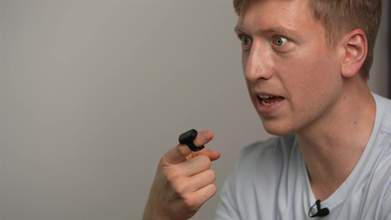 Vanzy có tổng thể khá tương đồng với một chiếc nhẫn.