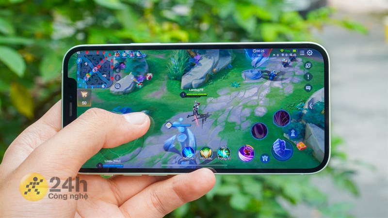 iPhone 12: Mẫu điện thoại dưới 15 triệu đáng mua