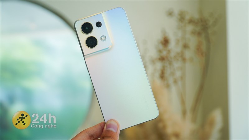 OPPO Reno8 5G: Điện thoại cận cao cấp đáng mua