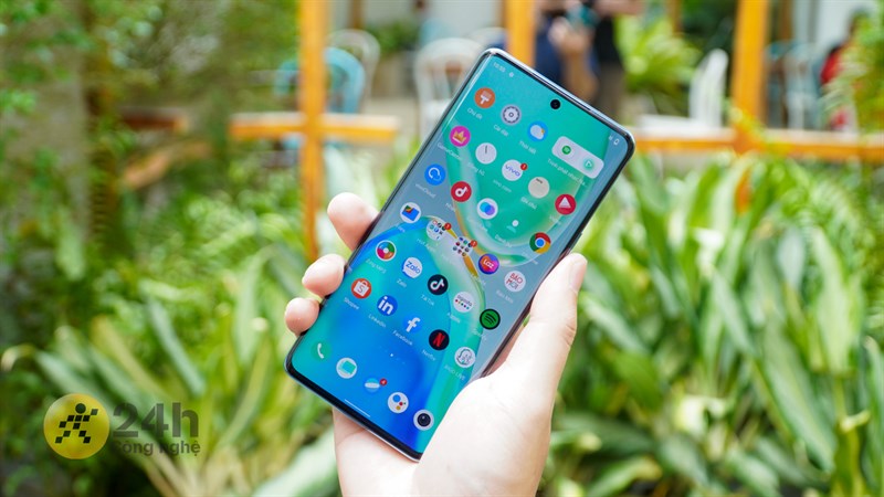 Vivo V25 Pro: Smartphone dưới 15 triệu ‘đặc biệt’