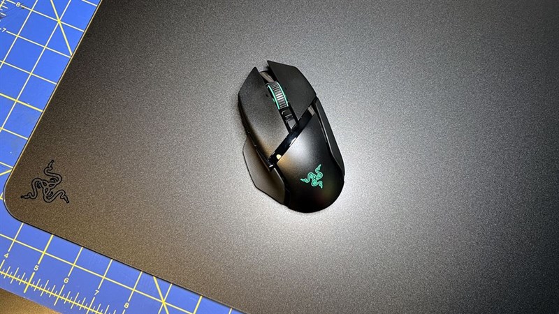 Razer Atlas là một món phụ kiện rất tốt dành cho anh em game thủ