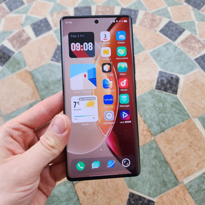 Vivo X100 Pro+ sẽ có ống kính tele tiềm vọng