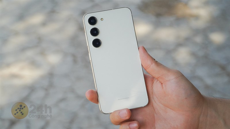 Smartphone chụp hình ‘siêu keo’ giảm giá vèo vèo giá từ 14.99 triệu Smartphone chụp hình ‘siêu keo’ giảm giá vèo vèo giá từ 14.99 triệu