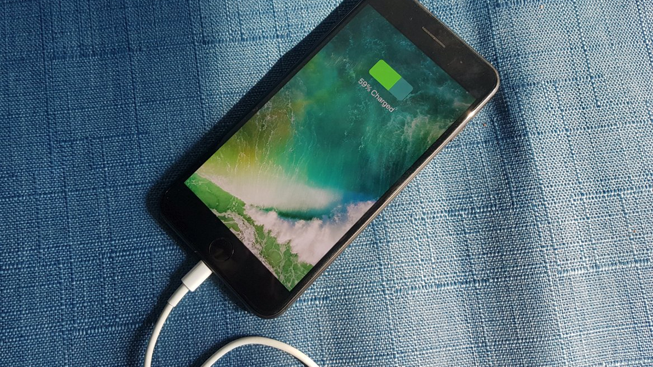 Thay IC sạc usb iPhone chính hãng Giá 09/2023