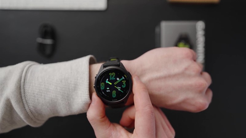 Garmin Forerunner 265S là một sản phẩm đồng hồ thông minh thể thao đáng chú ý của Garmin.