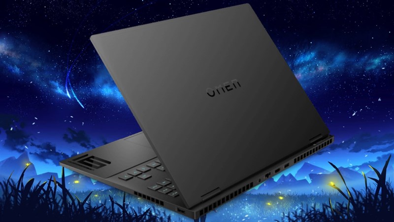 Ở phiên bản này, mặt sau của HP Omen Transcend 16 có cổng Ethernet và hai cổng USB-A