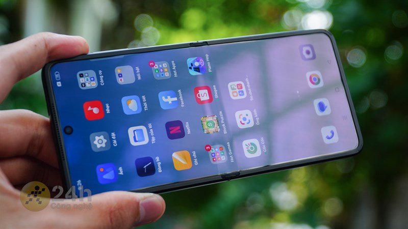 OPPO Find N2 Flip còn đạt chứng chỉ về màn hình gập hoàn hảo nhất thời điểm hiện tại