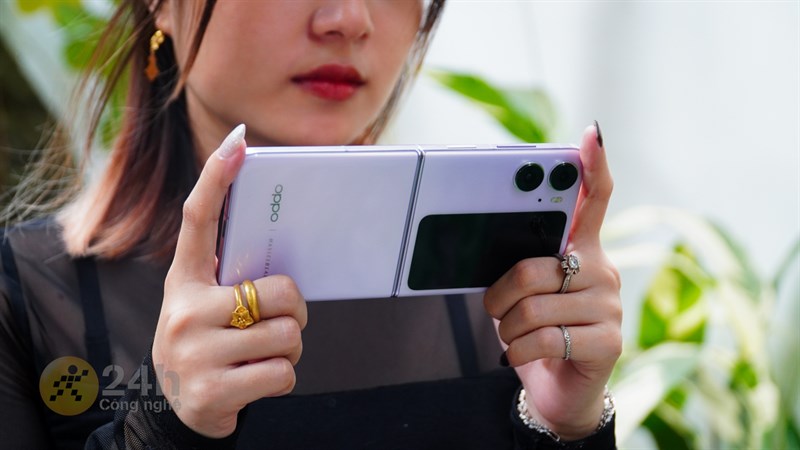 Hệ thống camera trên OPPO Find N2 Flip toàn nhưng công nghệ - tính năng cao cấp