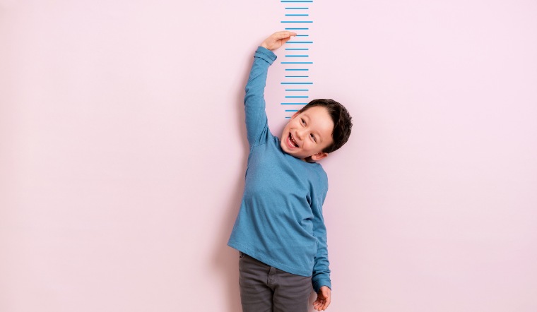 Trẻ bắp chân to có lùn không? Cách khắc phục trẻ có bắp chân to 