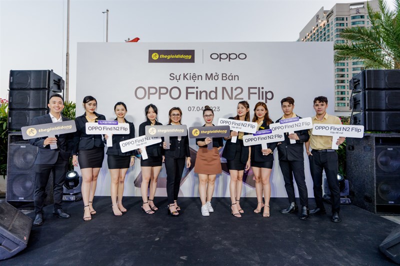 Toàn cảnh sự kiện giao OPPO Find N2 Flip