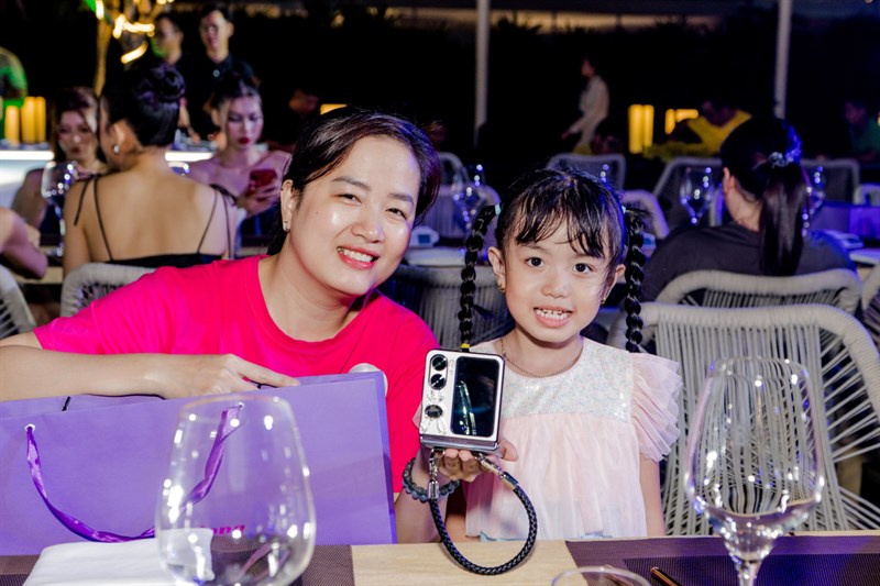 OPPO Find N2 Flip có gì mà HOT đến thế?