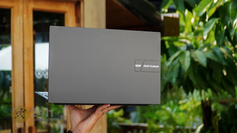 Asus Vivobook 15 OLED (L1052W): Laptop Asus cho dân văn phòng