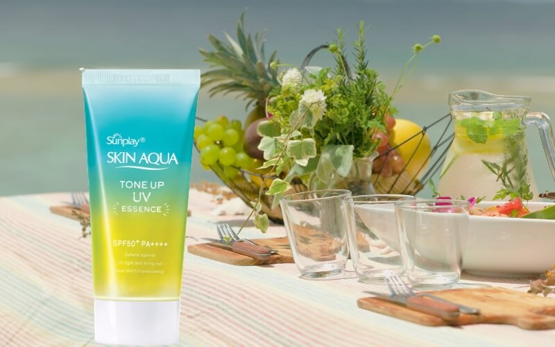 Kem chống nắng Skin Aqua màu xanh chứa thành phần an toàn