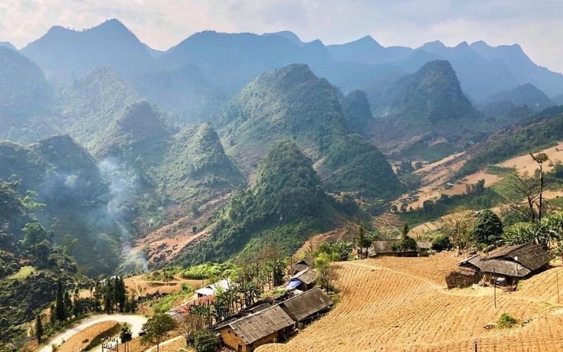 Ghé ngay 10 địa điểm du lịch Đồng Văn (Hà Giang) cực nổi tiếng