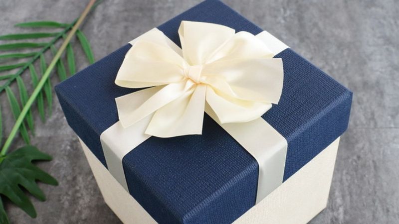 25 mẫu hộp đựng quà sinh nhật đẹp ấn tượng độc đáo