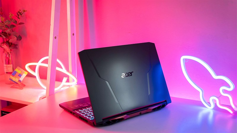 Laptop Acer Gaming giảm sốc hoặc trả góp đến 9 tháng, trả trước chỉ 20%
