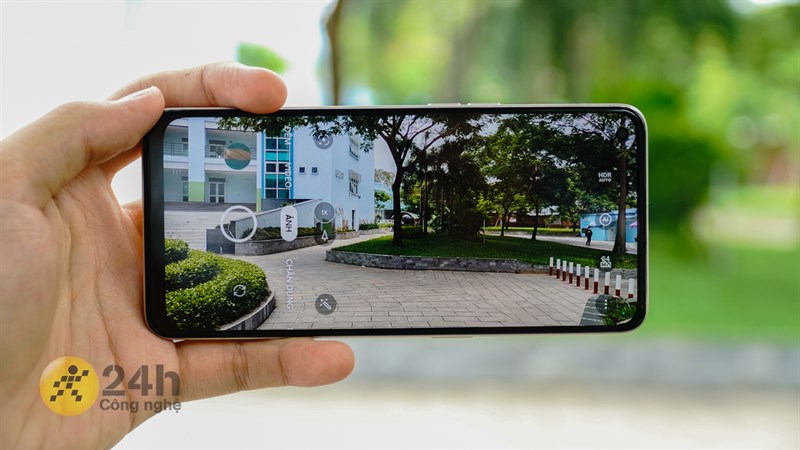 OPPO Reno7 4G: Điện thoại dưới 7 triệu đáng mua OPPO Reno7 4G: Điện thoại dưới 7 triệu đáng mua