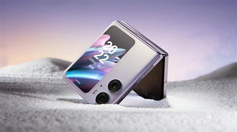 OPPO Find N2 Flip giá chỉ 19.99 triệu, màn hình ngoài lớn nhất, 2 màu trendy