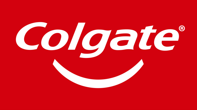 Răng trắng rạng ngời với kem đánh răng Colgate Maxwhite mới