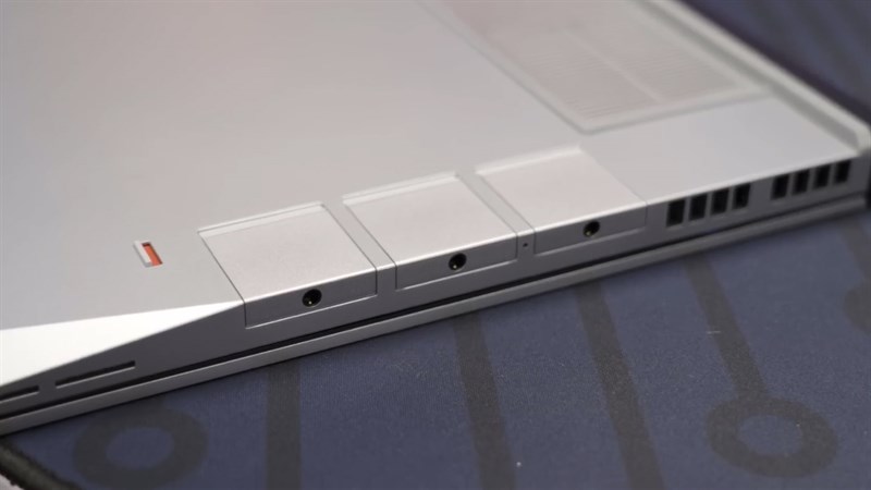 Các cổng kết nối trên Framework Laptop 16 cũng có thể được tháo rời linh hoạt