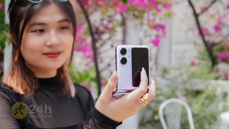 OPPO Find N2 Flip
