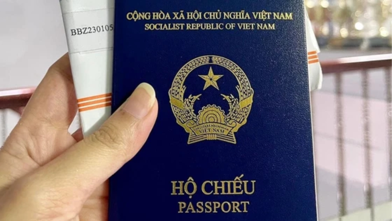 cách làm hộ chiếu online