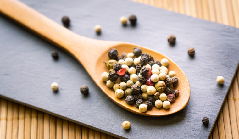 Giá tiêu hôm nay 13/4/2023: Tiếp tục đi ngang tại thị trường nội địa