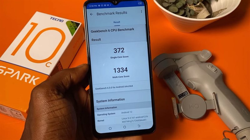 Trên tay Tecno Spark 10C: Thiết kế năng động xu hướng, pin lớn 5.000 mAh cùng camera kép 16 MP